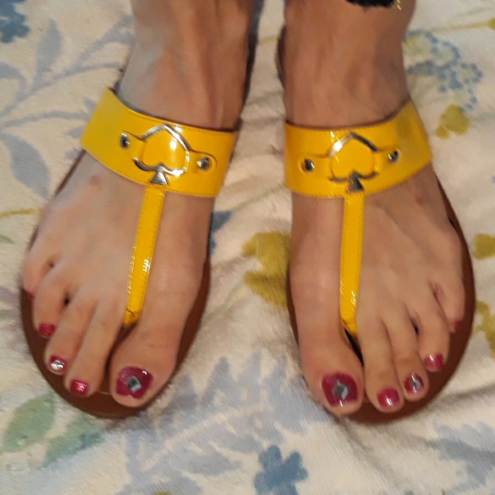 Kate Spade New York "CECE" thong sandals,  canary yellow with logo. Size 6.